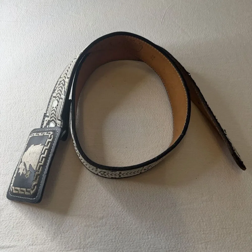 YAC Leather & Silk Design Embroidered Horse Belt Black White Size 34 Mexico